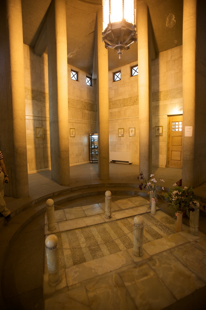 Avicenna Mausoleum | آرامگاه ابوعلی‌سینا